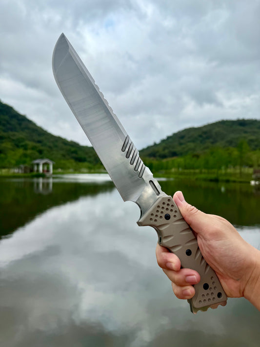 The Consul Survival Knife