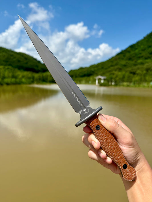 Czech ANVM500ELMax Knife